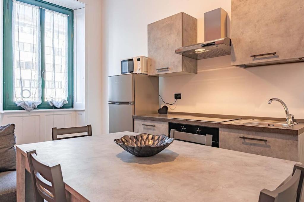 Guest Planet - Modern Flat Centrale M2 Milano Dış mekan fotoğraf